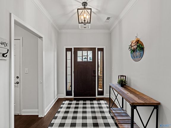 3rd image of 5 Ginsberg Rd