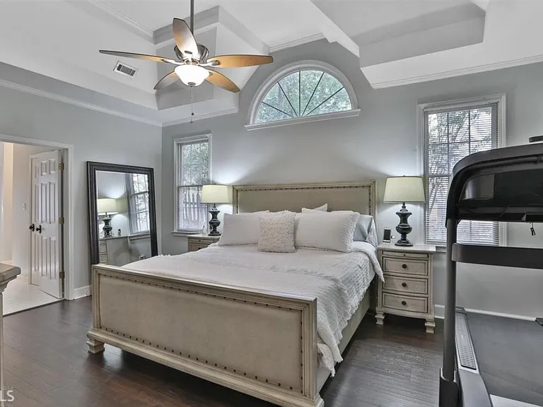151 Terrane Rdg — Photo 16