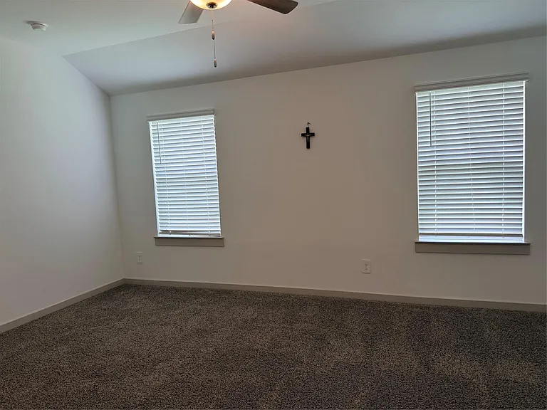 9834 Palm Royal Dr — Photo 14