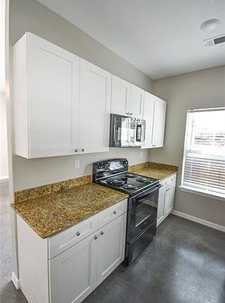 4th image of 12214 Sydney Square Dr Unit 7