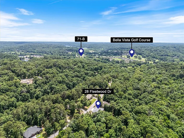 28 Fleetwood Dr — Photo 22