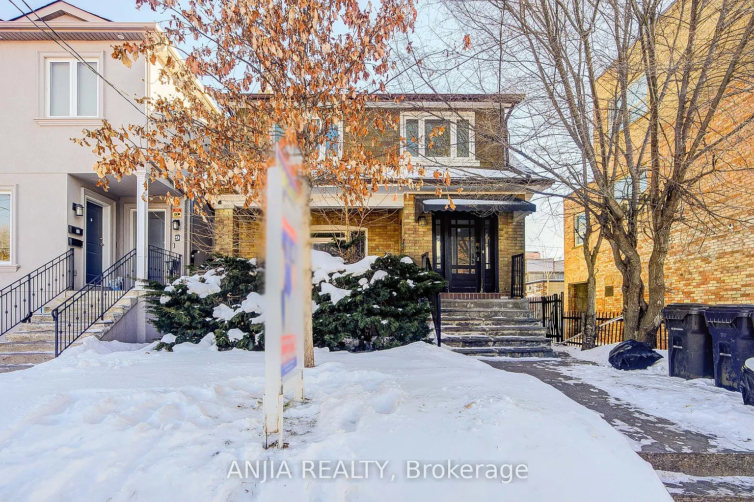 7 Linnsmore Cres photo 1