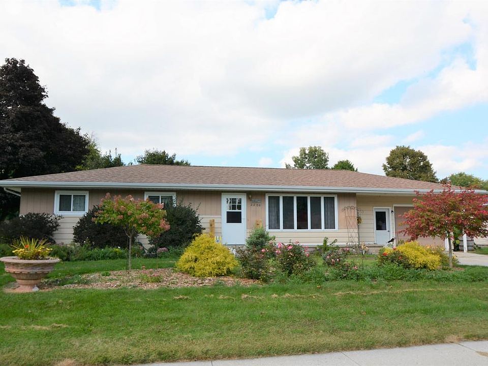 1st image of 2204 Mary Ave