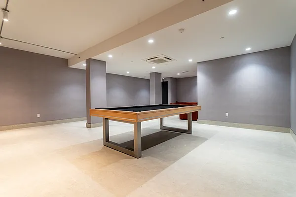 Rented by Nooklyn NYC LLC | media 41