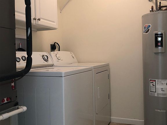 5th image of 90 Jan Ln APT 1