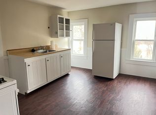36-40 Chapman Ave #3, Easthampton, MA 01027