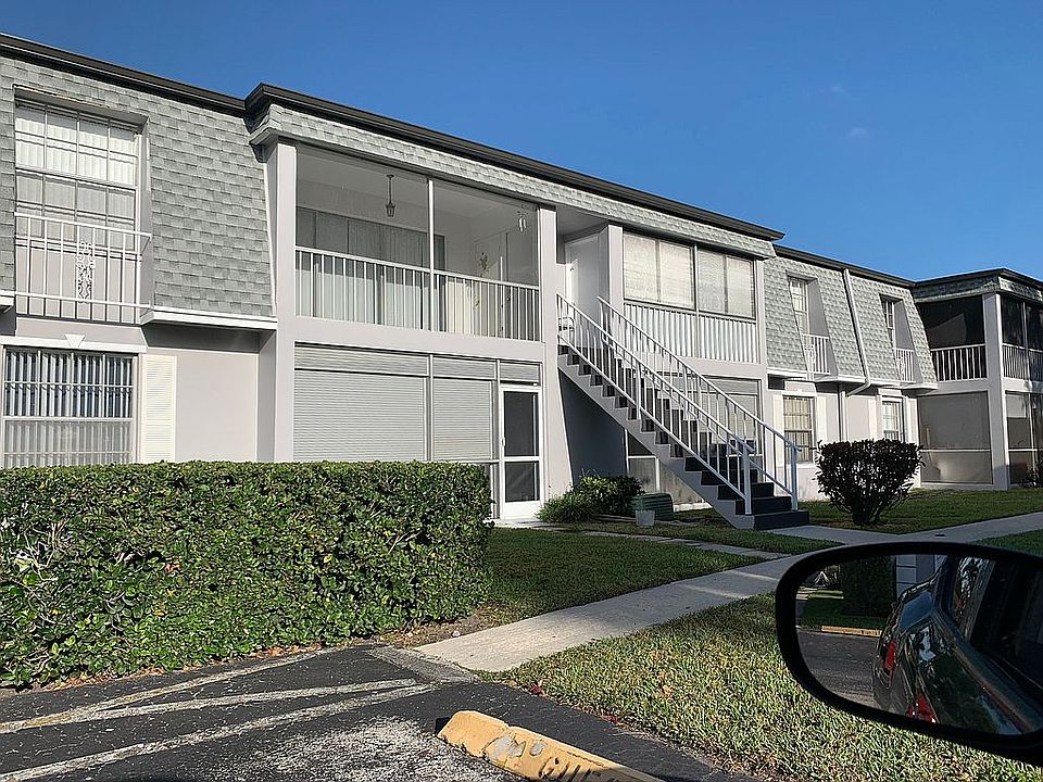 1st image of 404 NW 70th Ave APT 218