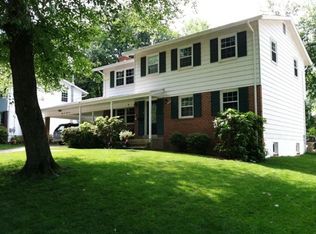 8524 Pepperdine Dr, Vienna, VA 22180