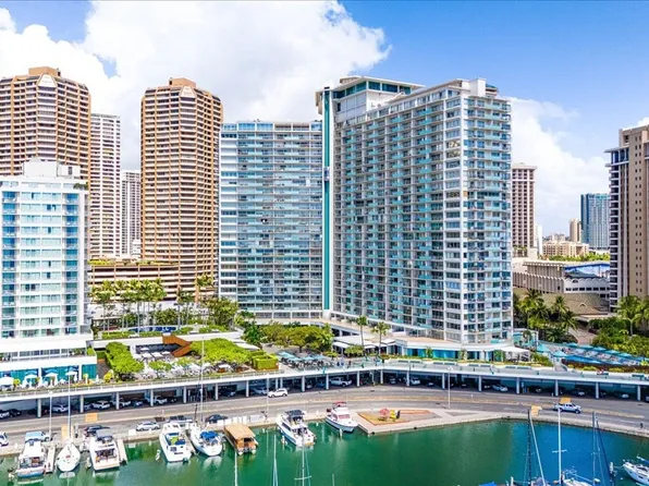 1777 Ala Moana Blvd APT 1537, Honolulu, HI 96815