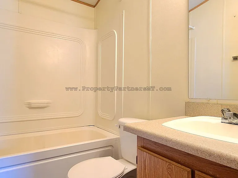 110 Sunlight Ave — Photo 4