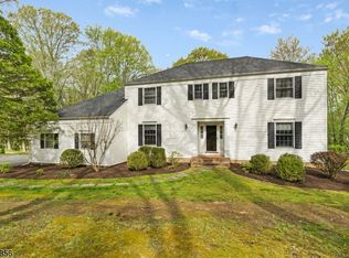 3 Tall Timber Dr, Califon, NJ 07830