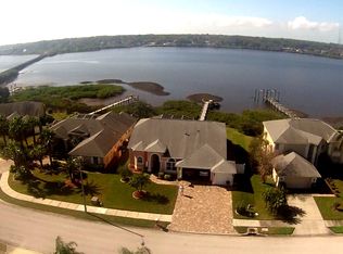822 Christina Cir, Oldsmar, FL 34677