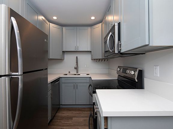 2nd image of 2669 Mission Village Dr APT 2H
