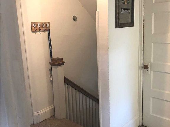 3rd image of 71 Adams St Floor 2