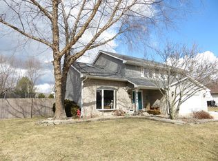 25700 W Cherokee Trl, Channahon, IL