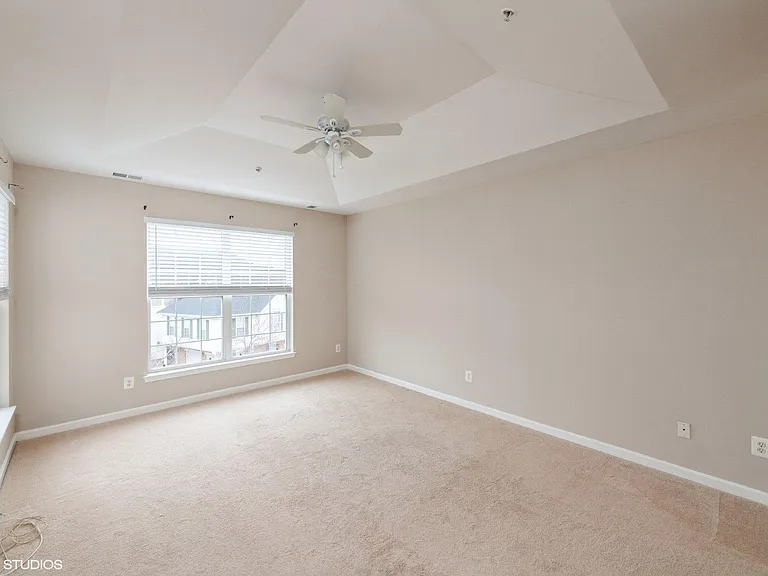 25340 Lake Mist Sq #301 — Photo 16