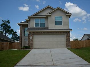 1042 Shadow Glenn Dr, Conroe, TX 77301