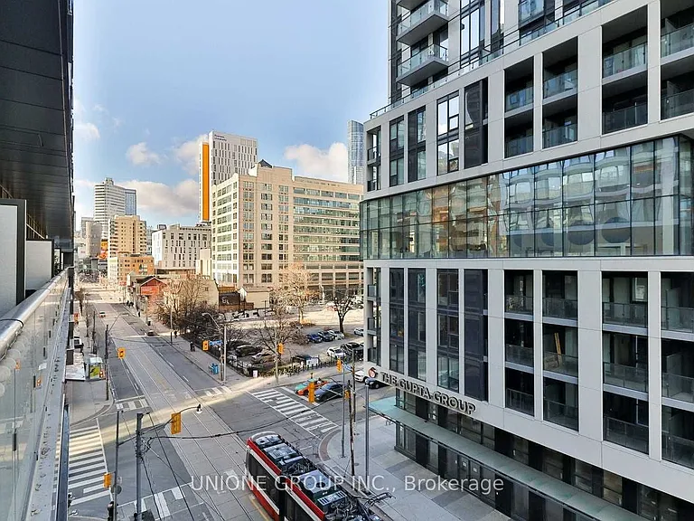 181 Dundas St E #502 — Photo 3