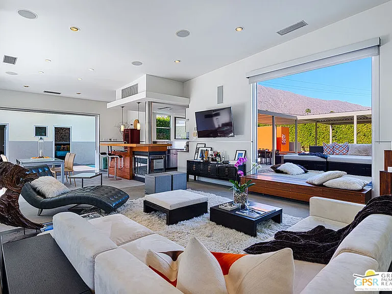 1947 S Joshua Tree Pl — Photo 3