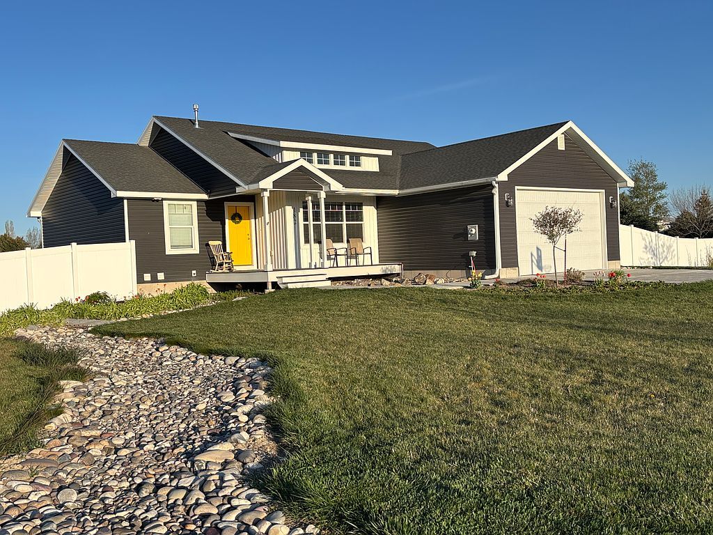 182 N 3978 E - Property Image