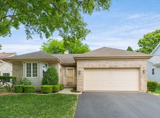 651 Rose Ln, Bartlett, IL