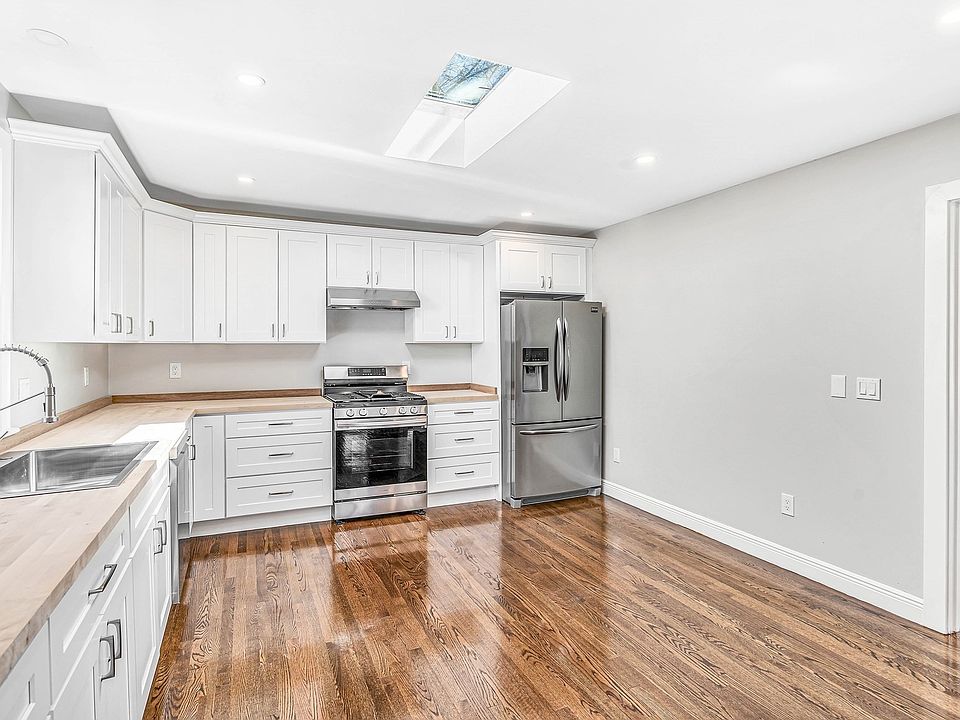 1st image of 82 Congress St