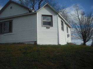 735 Looking Glass Ave, Portland, MI 48875
