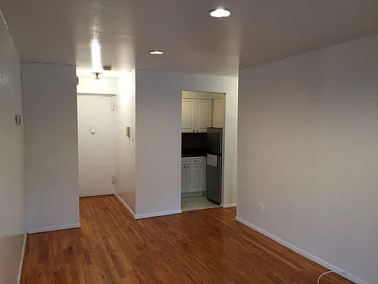 Rented by Real Estate Enterprise Firm | media 25