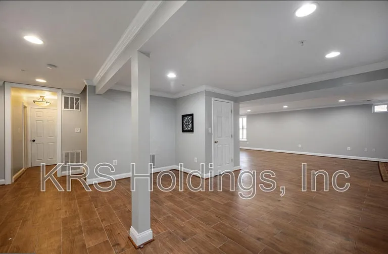 159 Sanford Ferry Ct — Photo 46