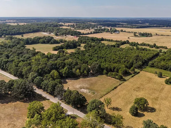 000 Anemone Road, Billings, MO 65610