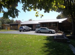 920 Old Oakvale Rd, Princeton, WV 24740