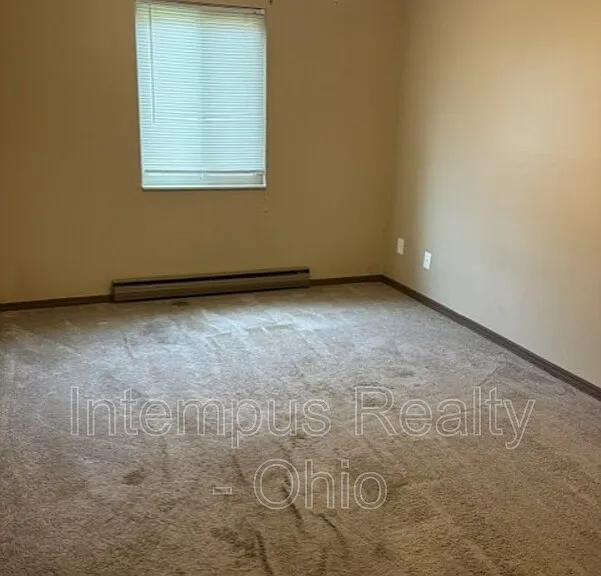 7469 Huntington Dr #3 — Photo 6