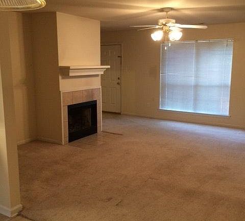5th image of 307 Farris St