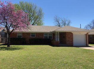 108 Eberle Dr, Moore, OK 73160