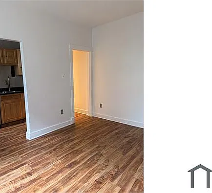 1 bed, 395 sqft, $2,600 — Photo 2