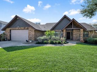 25 Greenwood Ln, Cocoa Beach, FL 32931