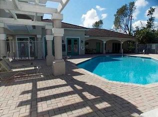 7951 S Aragon Blvd, Sunrise, FL 33322