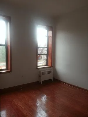 Rented by New York Residence | media 27