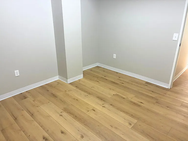 Vibrant City Living at Tower Lofts, Sidney — Photo 60