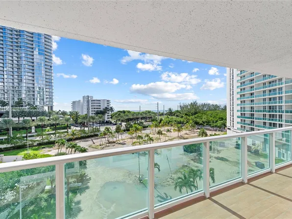 100 Bayview Dr APT 507, Sunny Isles Beach, FL 33160