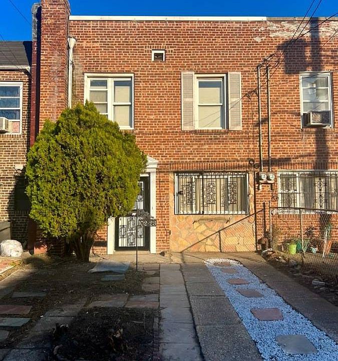 1st image of 102-23 187th St