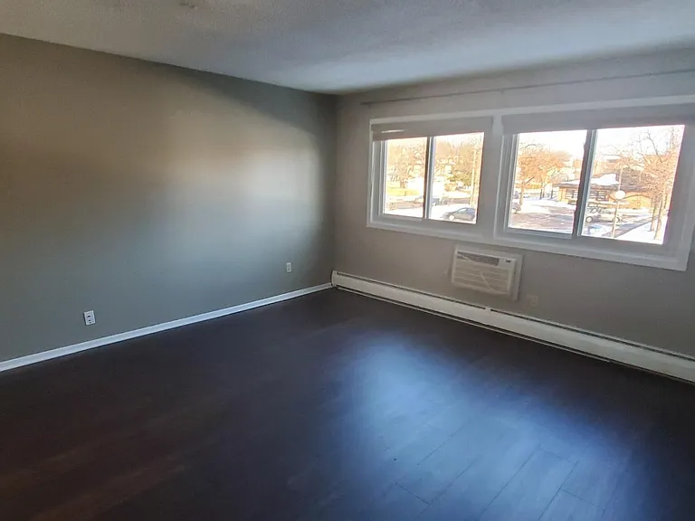 2616 Harriet Ave #215 — Photo 3