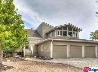 980 County Road West S #1225, Fremont, NE 68025