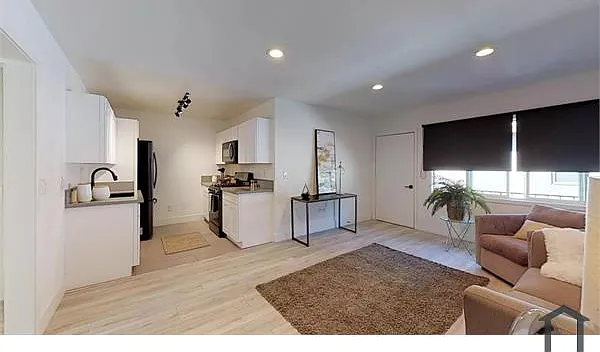 2 bed, $2,900 — Photo 3