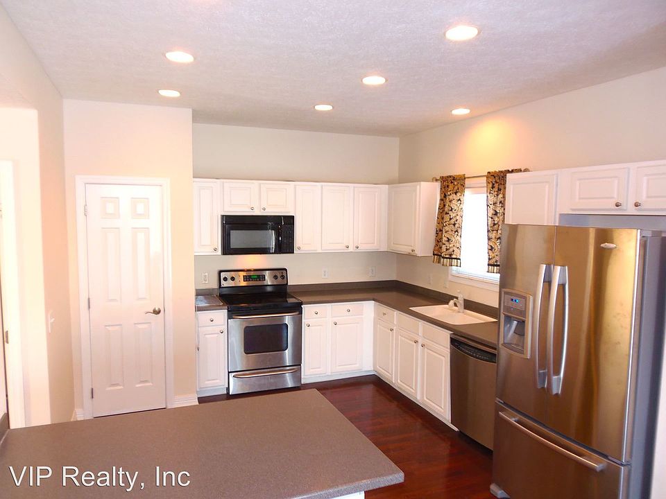 1st image of 4190 Landhigh Lakes Dr