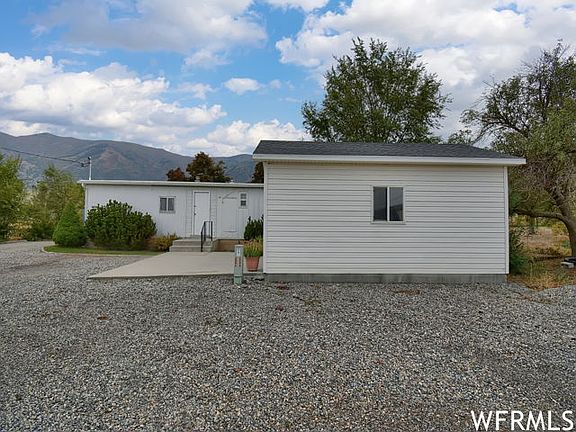 2nd image of 7465 N Highway 38