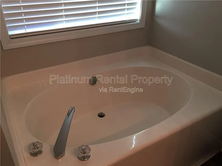 3860 Village Main St — Photo 15