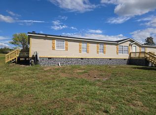 390 Patricia Ln, Ray City, GA 31645