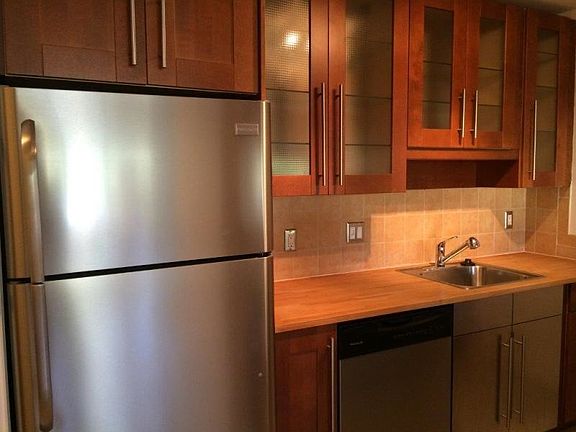 3rd image of 2313 N Congress Ave #2