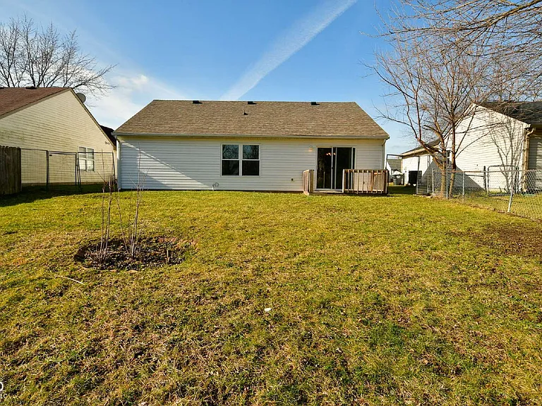1431 Sanner Dr — Photo 43